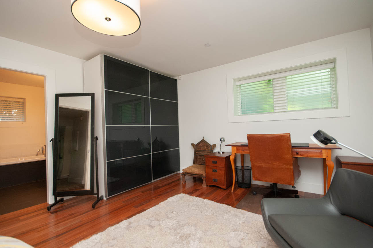 Heritage Style Furnished Townhome For Rent in Kitsilano